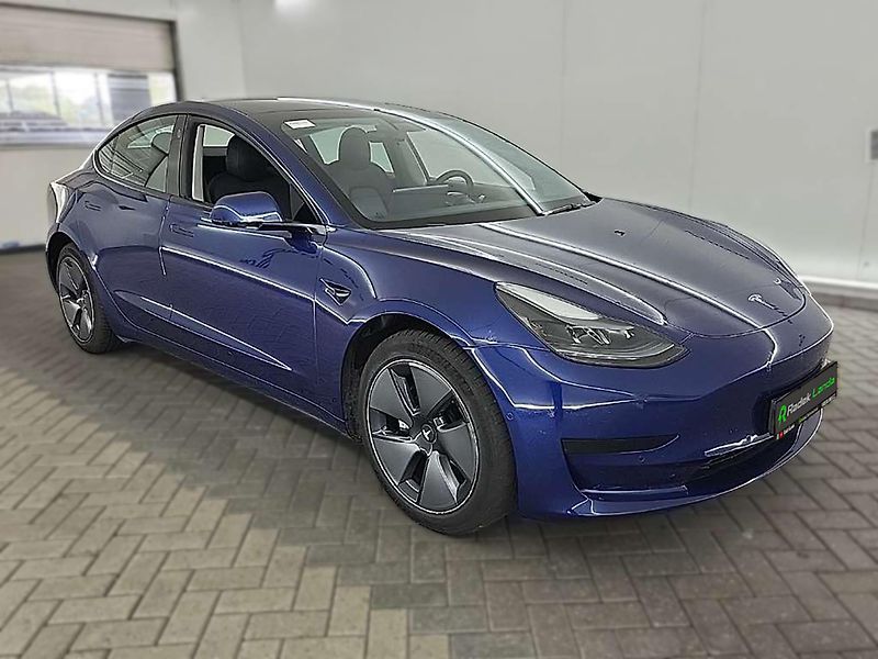 Tesla Model 3 (2021) LFP, tepelné čerpadlo - fotka 2 z 7