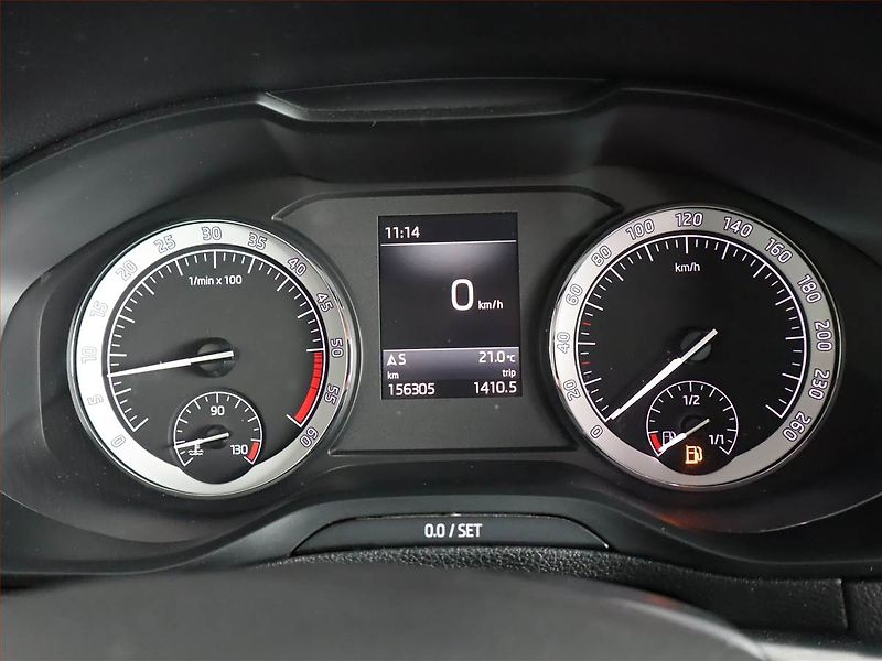 Škoda Karoq (2019) 1.6 TDI, Tempomat - fotka 11 z 21