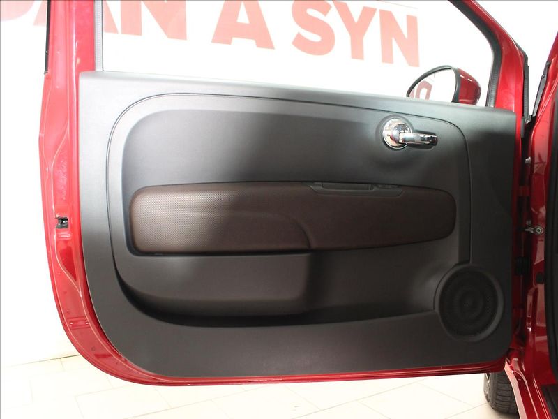 Fiat 500 1,2 i Lounge - fotka 9 z 26
