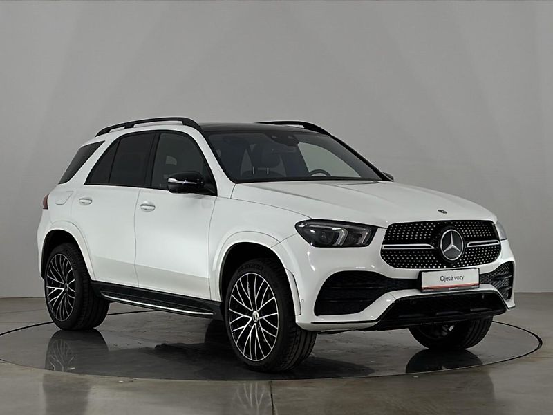 Mercedes-Benz GLE 400d 4MATIC - fotka 14 z 31