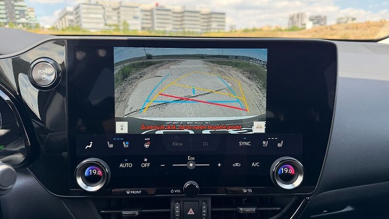Lexus NX 350h 350H 2,5 HEV PRESTIGE TECH PLU - fotka 18 z 29