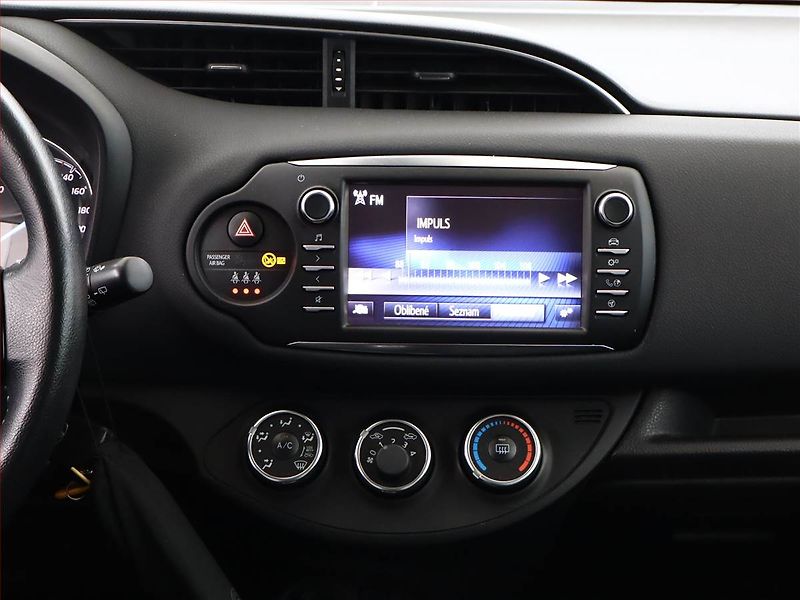 Toyota Yaris (2018) 1.5 Dual VVT-i, ČR,1.maj - fotka 10 z 17