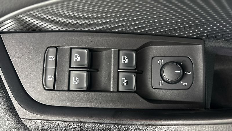 Škoda Octavia 1.5 TSI E-Tec DSG Style Combi - fotka 25 z 30