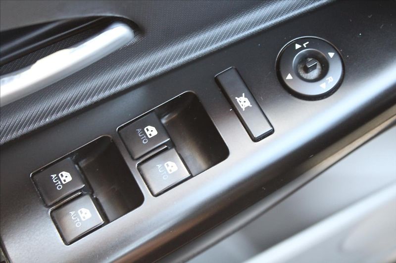 Kia Ceed 1,6 CRDi  NOVÉ V ČR,1.MAJITEL - fotka 16 z 21