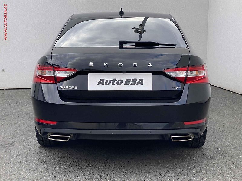 Škoda Superb (2022) 2.0TSi 4x4, 2.maj,ČR, DSG - fotka 5 z 20