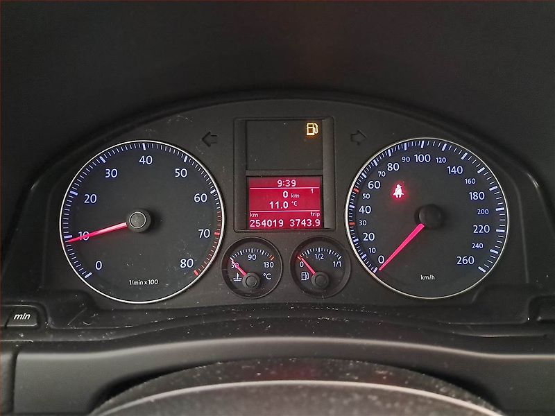 Volkswagen Golf Plus (2007) Comfortline 1.4 TSI, po STK - fotka 11 z 16