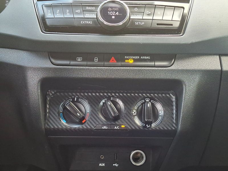 Škoda Fabia (2015) 1.0MPi 44kW - fotka 15 z 26