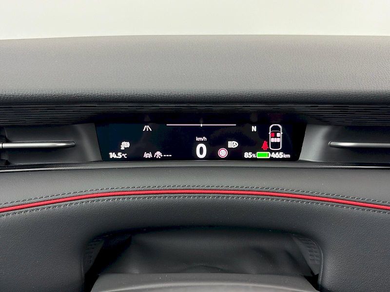 Volkswagen ID.7 Tourer (2025) GTX 250kW 4Motion, 91kWh - fotka 10 z 40