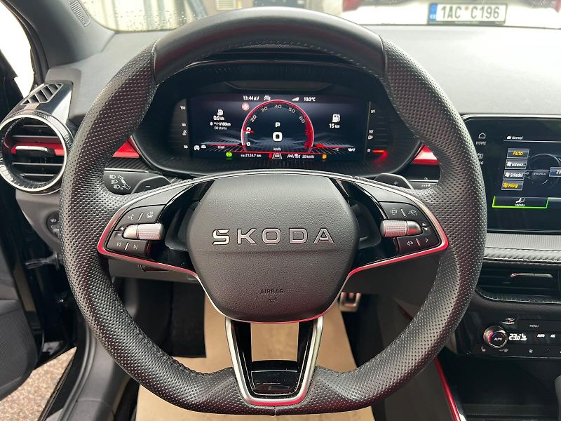 Škoda Fabia Monte Carlo 1,0 TSI 85KW - fotka 11 z 25