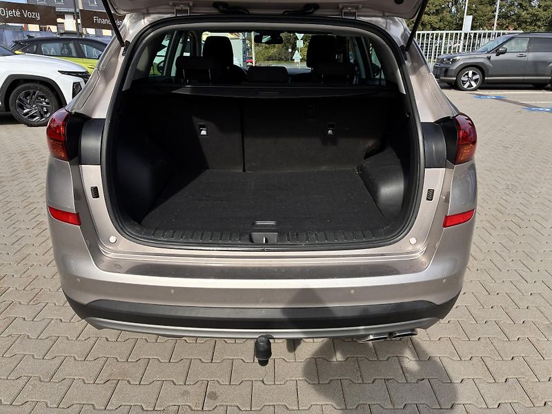 Hyundai Tucson 1.6T-GDI 130kW DCT STYLE       - fotka 24 z 26