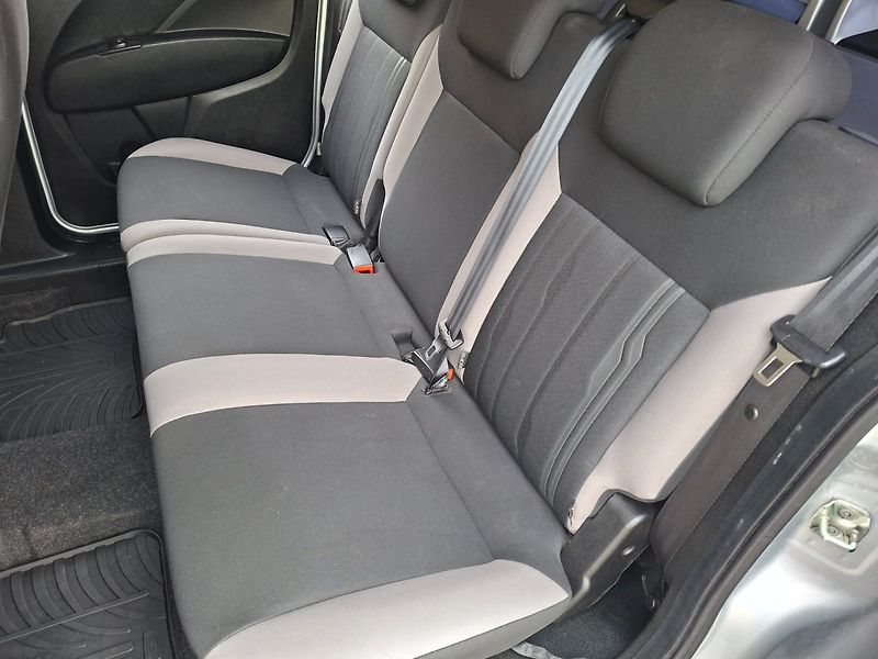 Fiat Dobló (2019) 1.6M-JET 77kW -1.MAJ.-DPH - fotka 23 z 30