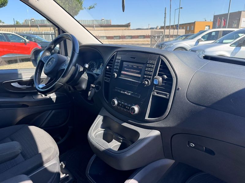 Mercedes-Benz Vito (2016) 2,2 140 KW 119 BLUETEC XL 4X4 - fotka 41 z 47