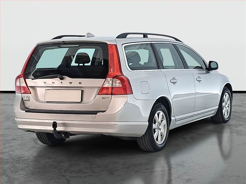 Volvo V70 (2011) 2.0 T, Serv.kniha, Tempomat - fotka 5 z 18