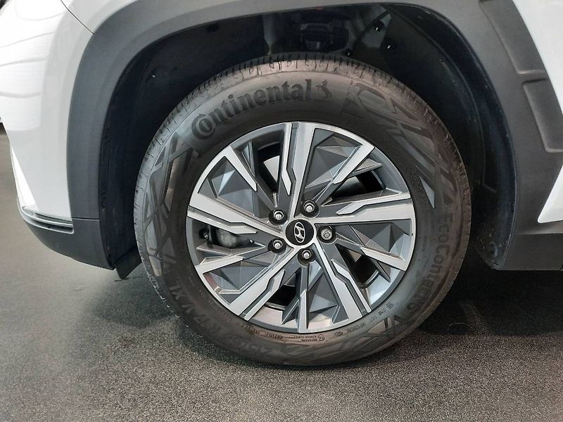 Hyundai Tucson (2022) 1.6 T-GDi 4x4 (110kW/150k) - fotka 24 z 27