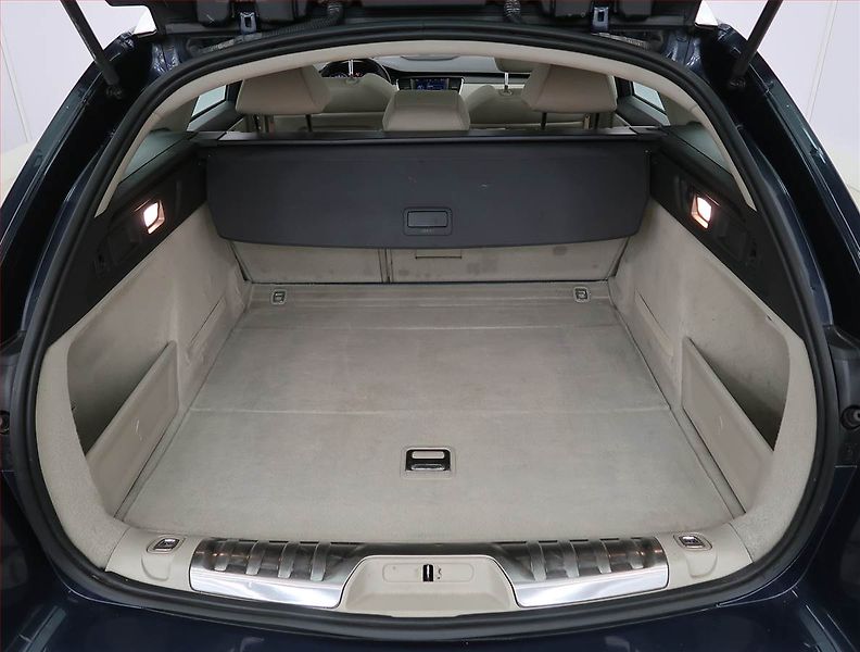 Peugeot 508 (2011) 2.0 HDi, Automat, Navi, Xenony - fotka 14 z 23