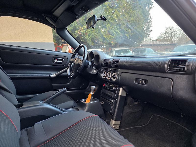Toyota MR2 1.8-CABRIO - fotka 19 z 22