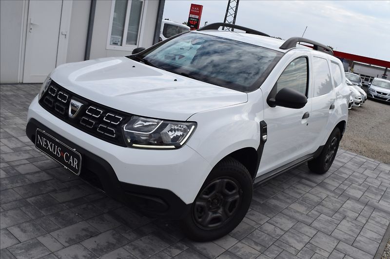 Dacia Duster 1,6 i 84KW 4X4 TAŽNÉ NOVÁ STK - fotka 1 z 42