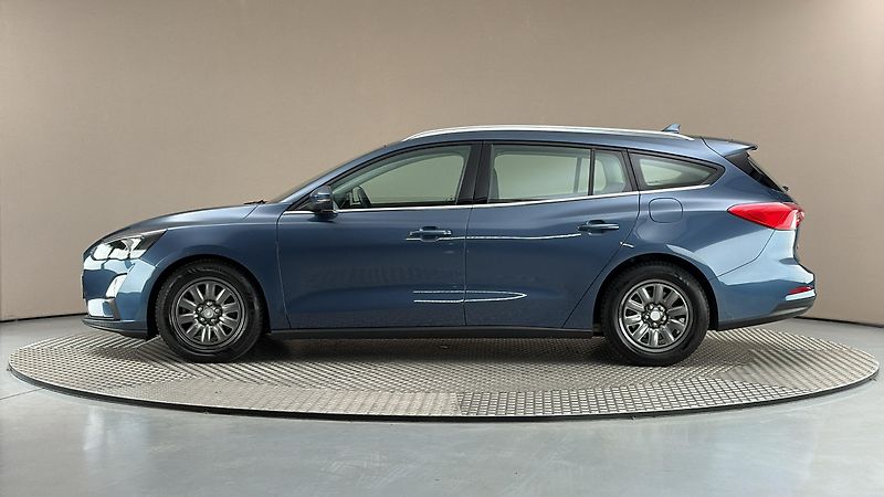 Ford Focus 1.5 Ecoblue AUT Titanium Kombi - fotka 4 z 26