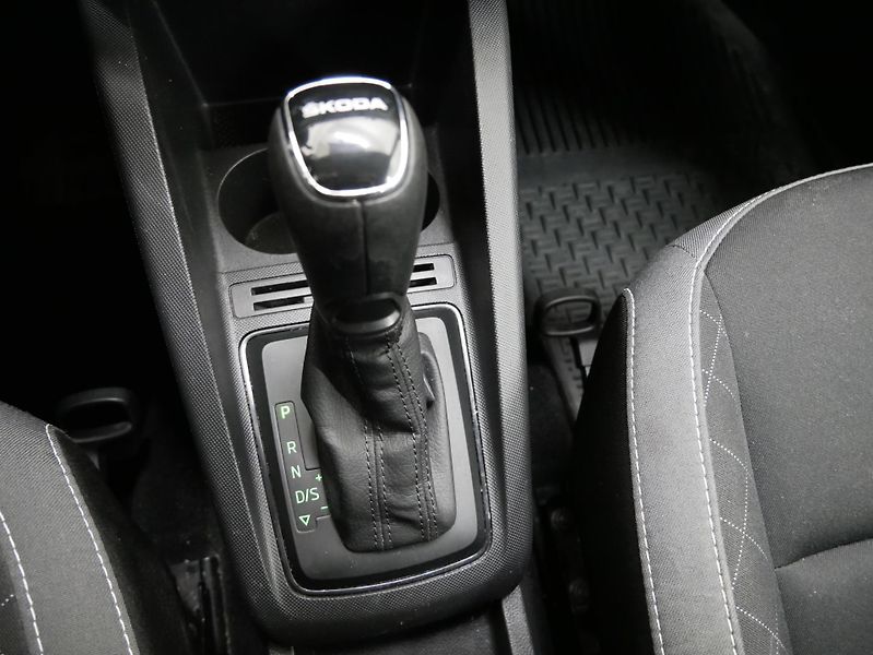 Škoda Fabia - fotka 19 z 21