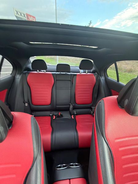 Mercedes-Benz Třídy C (2022) TOP VÝBAVA! AMG VÝFUKY - fotka 8 z 8