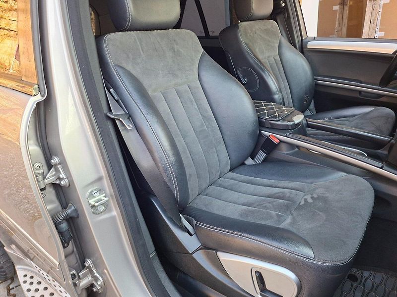 Mercedes-Benz Třídy M (2007) 320CDI 165kW 4MATIC - fotka 20 z 35