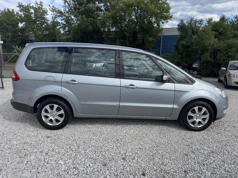 Ford Galaxy 2.0-16V(107KW)7SEDAČEK - fotka 3 z 45