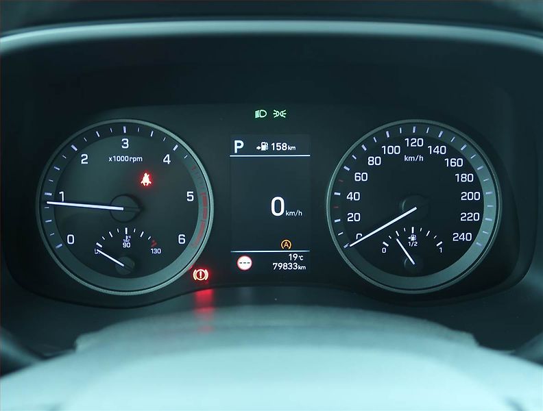 Hyundai Tucson (2019) Style 1.6 CRDi - fotka 11 z 20