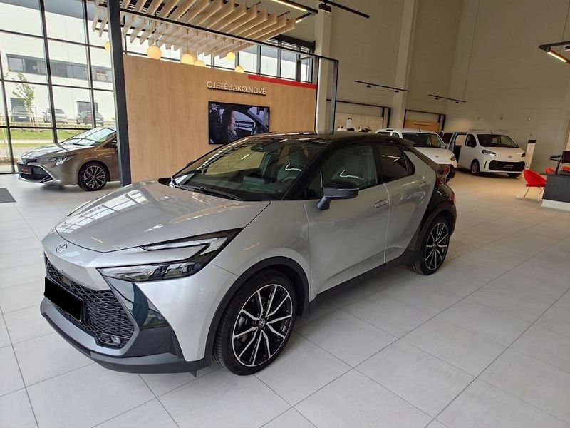 Toyota C-HR Tokyo Edition 2.0 PHEV - fotka 3 z 8