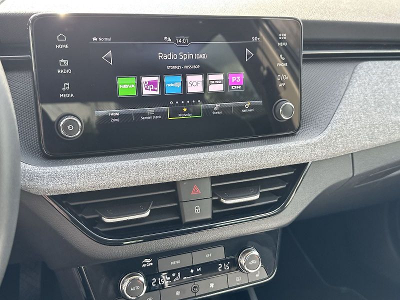 Škoda Scala (2024) 1.0 TSI DSG Selection - fotka 19 z 31
