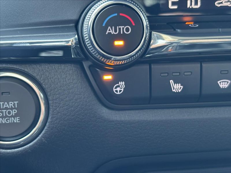 Mazda CX-30 2,0 i 137kW AT GT Plus CARPLAY - fotka 32 z 48