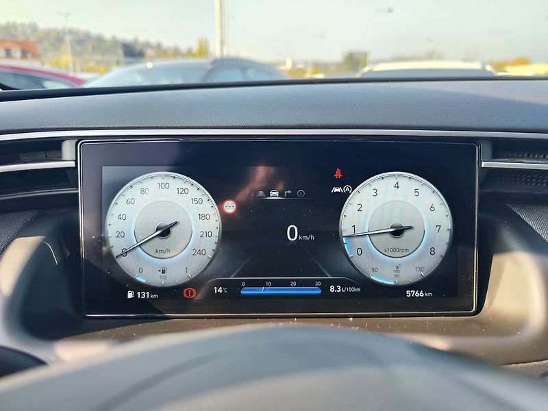 Hyundai Tucson 1.6 T-GDI/110kW Smart Navi - fotka 15 z 33
