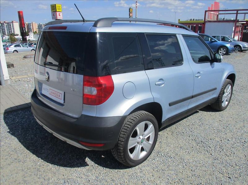 Škoda Yeti 1,2 TSI, 77kW, klimatizace, - fotka 5 z 19