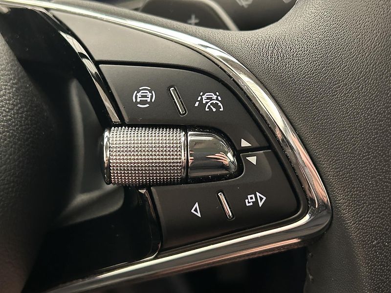 Škoda Kamiq 1.5 TSI Style - fotka 22 z 26