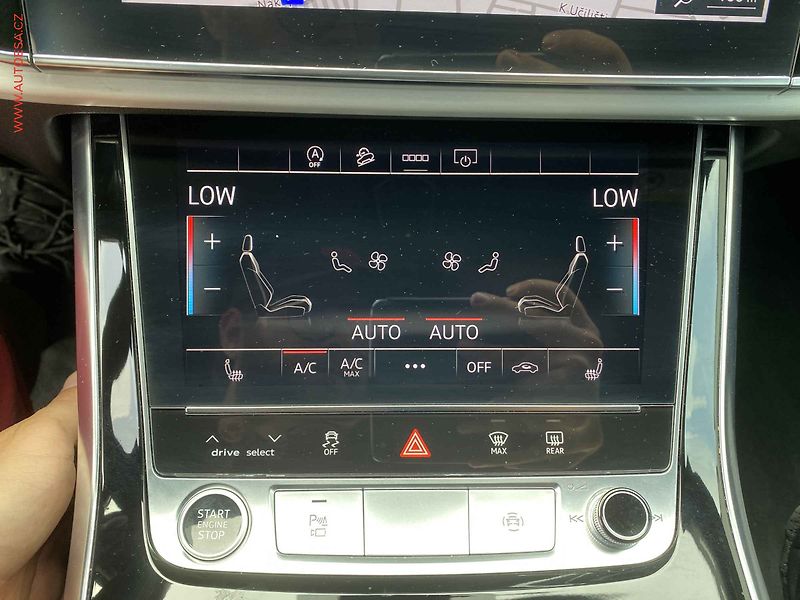 Audi Q7 (2022) 3.0 TDi quattro, 2.maj,ČR, S - fotka 29 z 32
