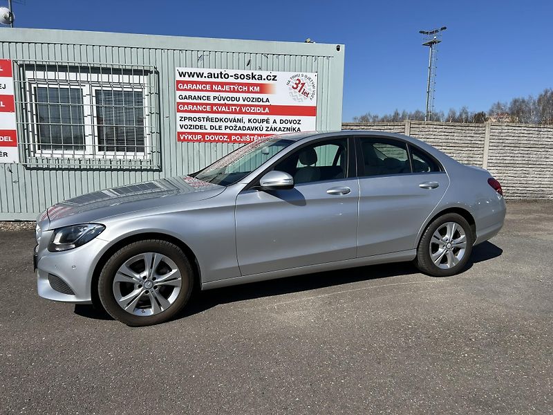 Mercedes-Benz Třídy C (2015) C180 1,6 115KW SEDAN TOP STAV  - fotka 4 z 24