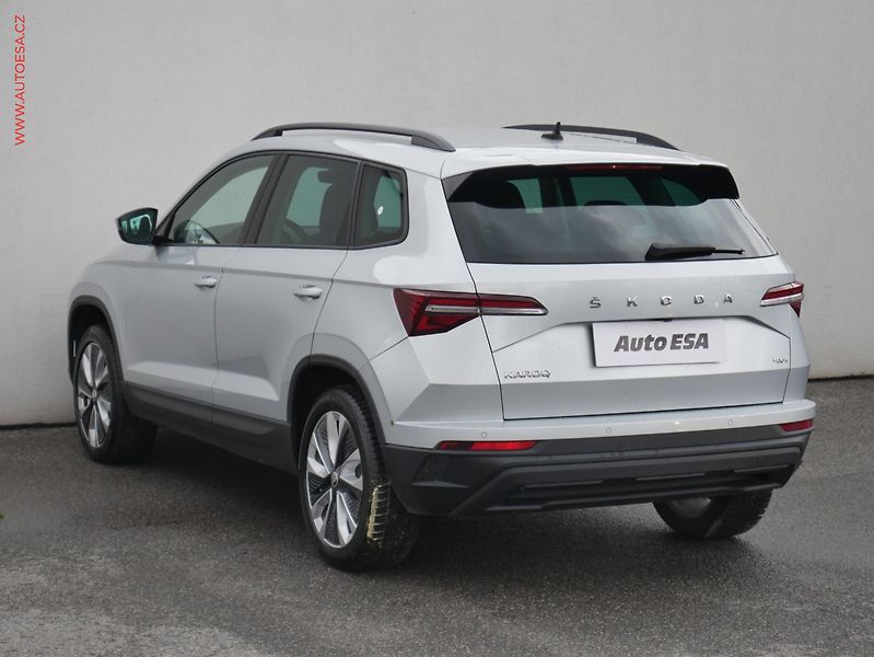 Škoda Karoq (2022) 2.0 TDi 4x4, Style, DSG, LED - fotka 6 z 27