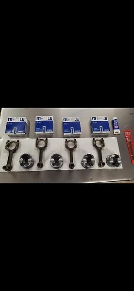 Opel GT 2.0T,KRÁSNÉ,PO GO SERVISE,CENA - fotka 16 z 45