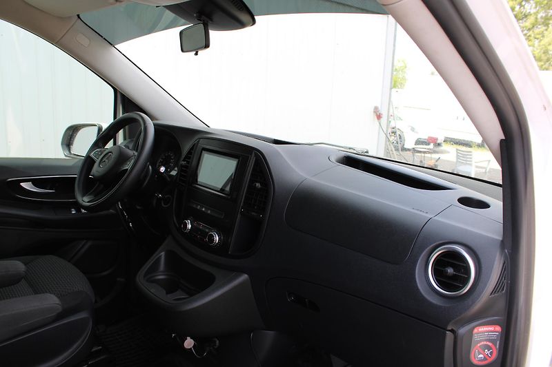 Mercedes-Benz Vito 2,2 116CDI 5Míst Automat+klima - fotka 10 z 23