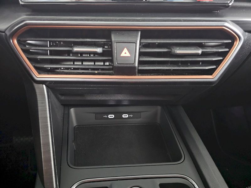 Cupra Formentor (2024) 1.5TSi 150k DSG - fotka 23 z 30