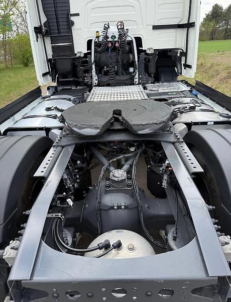 Volvo FH (2024) 500 tahač EURO 6 - fotka 6 z 12