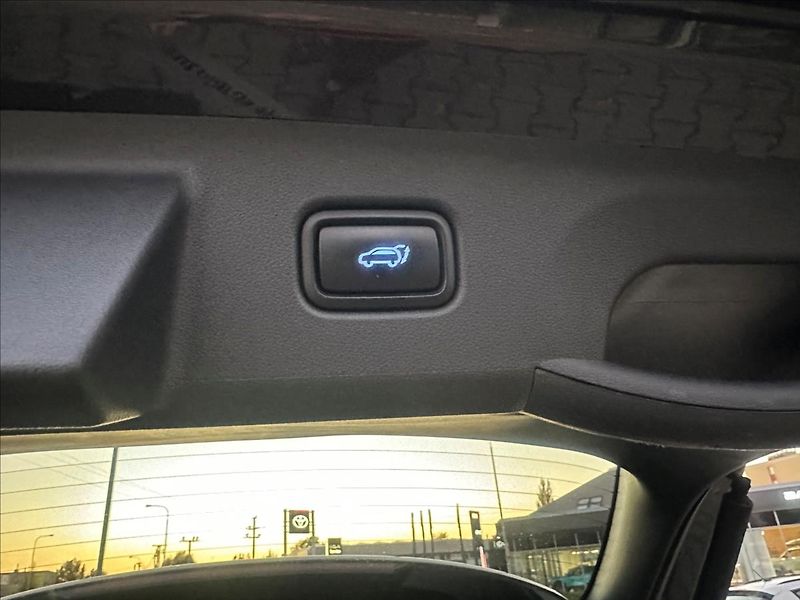 Hyundai Tucson 1,6 D HP 4WD DCT MHEV STY PR C - fotka 6 z 31
