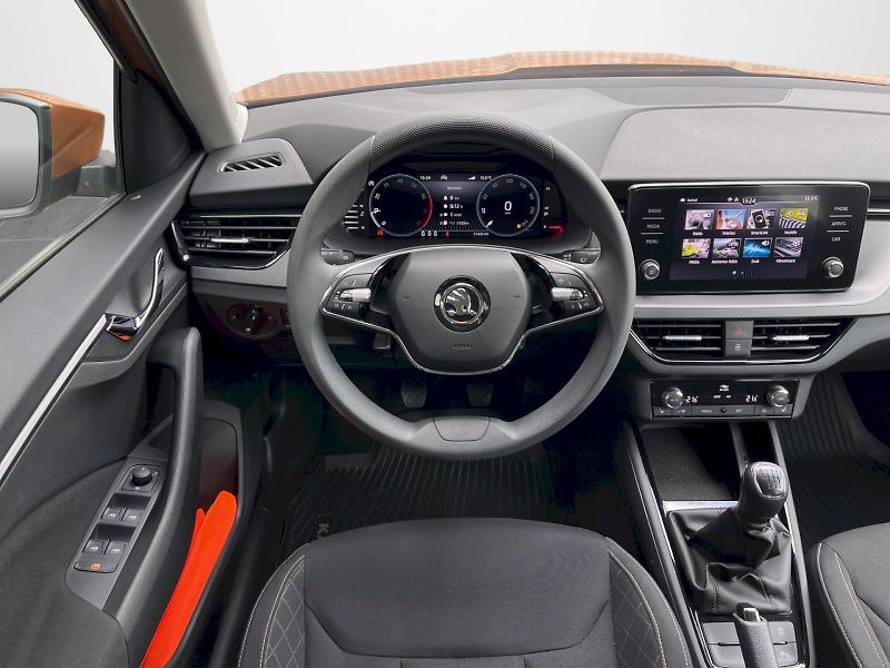 Škoda Kamiq (2024) 1.0 TSI 81 kW Fresh edice - fotka 6 z 33