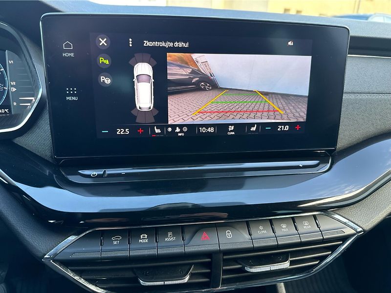 Škoda Octavia Style Plus 2.0 TDI 85kw Combi - fotka 15 z 26