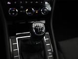 Škoda Superb (2020) 2.0 TDI - náhled 11