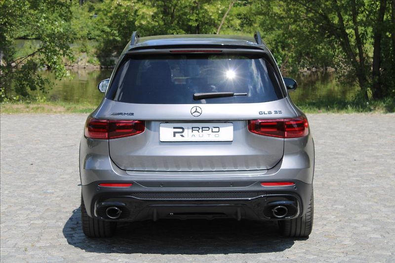 Mercedes-Benz GLB 35 AMG*4M*FACEL*ZÁR*DPH*CZ - fotka 5 z 42