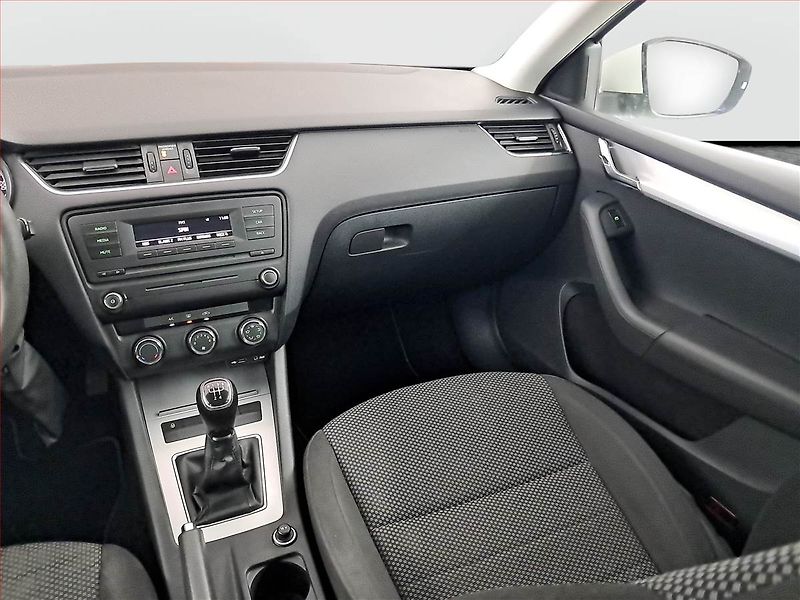 Škoda Octavia (2013) 1.2 TSI - fotka 8 z 16