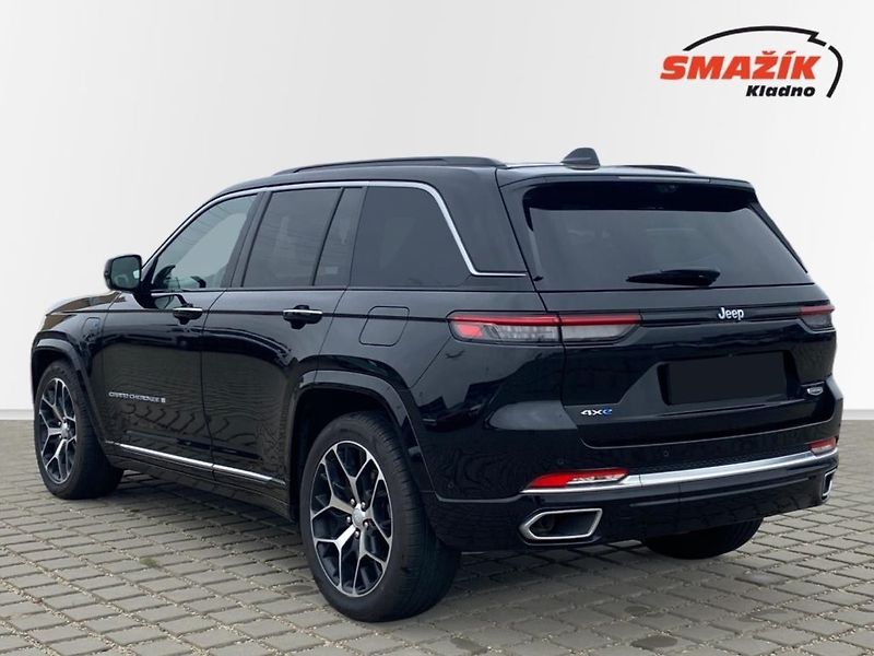 Jeep Grand Cherokee (2024) Summit Reserve 2,0(280kW)BA+EL - fotka 4 z 36