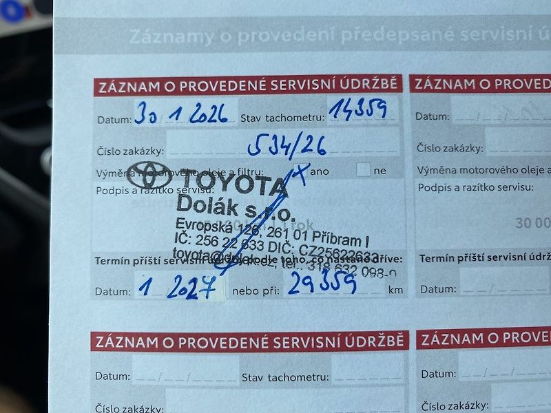 Toyota Corolla Cross 1.8HEV, ČR, Comfort, záruka - fotka 16 z 17