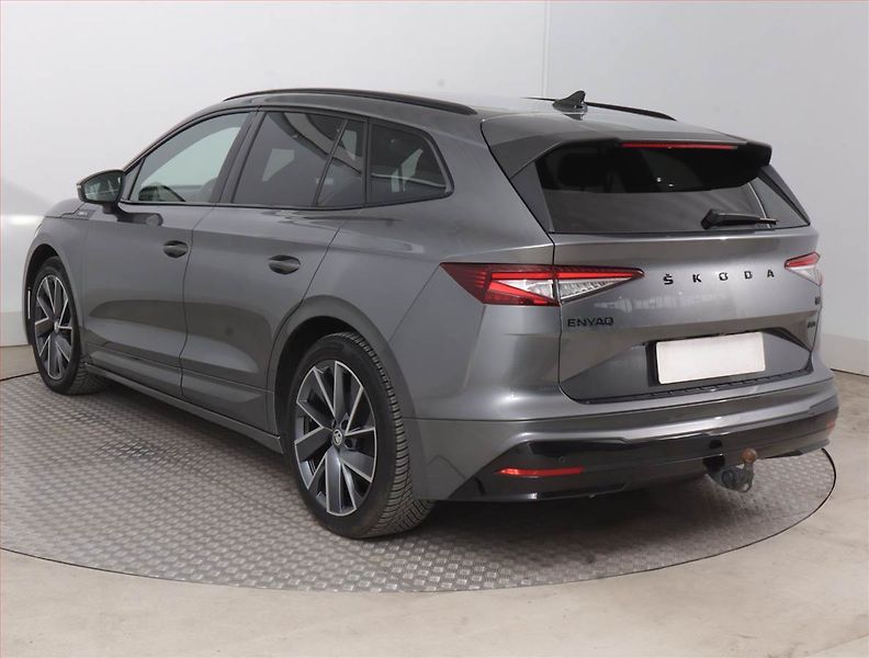 Škoda Enyaq (2023) iV 80x (82 kWh), SoH 91% - fotka 4 z 18