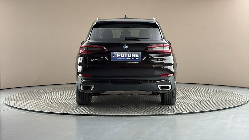BMW X5 45e AUT xDrive - fotka 5 z 34